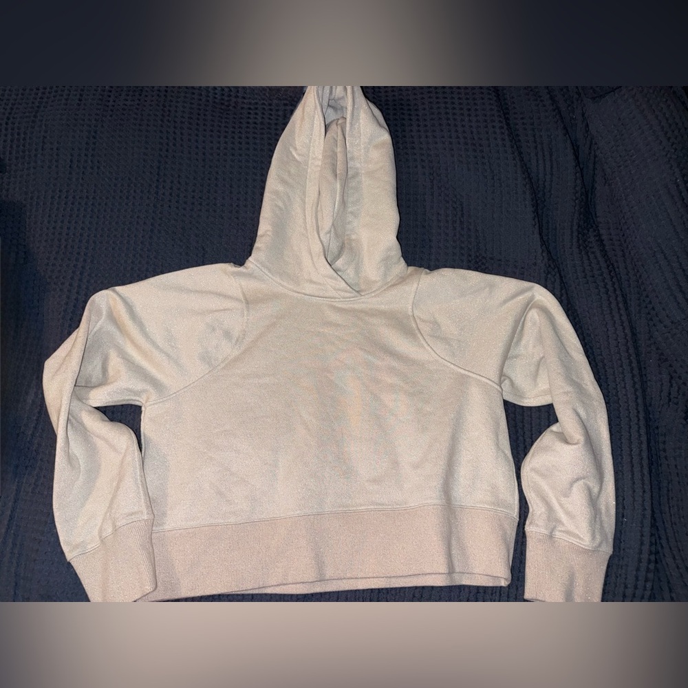 Lululemon Loungeful Cropped Hoodie in the color Bone/Beige Sparkle 6